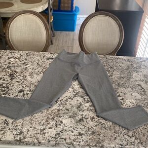 Fabletics gray leggings